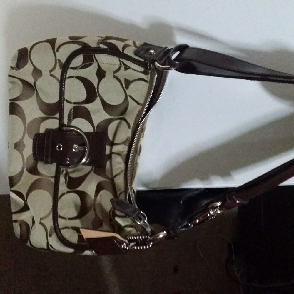 Purses - Picture 2 of 2